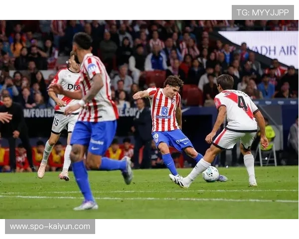 马竞3-2险胜埃因霍温,阿尔瓦雷斯破门终结球队连败颓势 马竞3-2险胜埃因霍温,阿尔瓦雷斯破门终结球队连败颓势