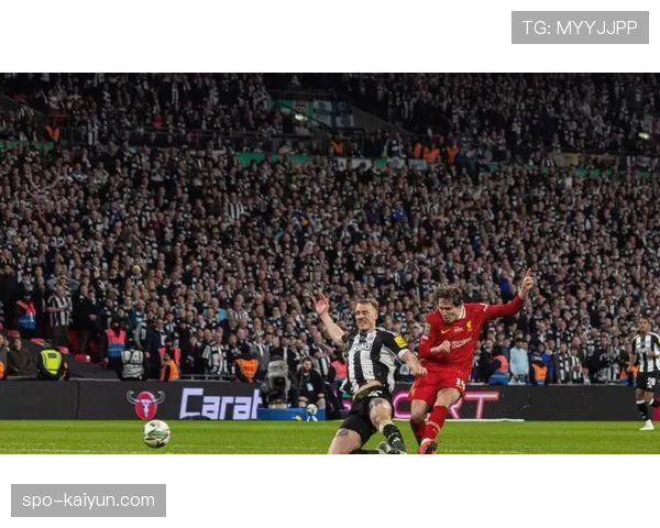 观点:欧冠四分之一决赛首回合显示,高位防线正成为各豪门主流选择